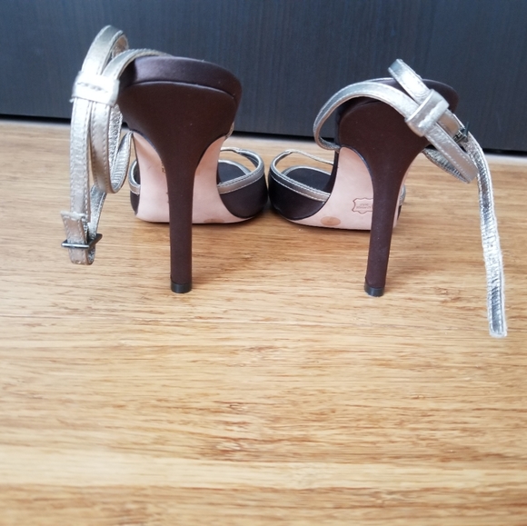 ***Sold****BCBG MaxAzria Heels - Picture 4 of 4